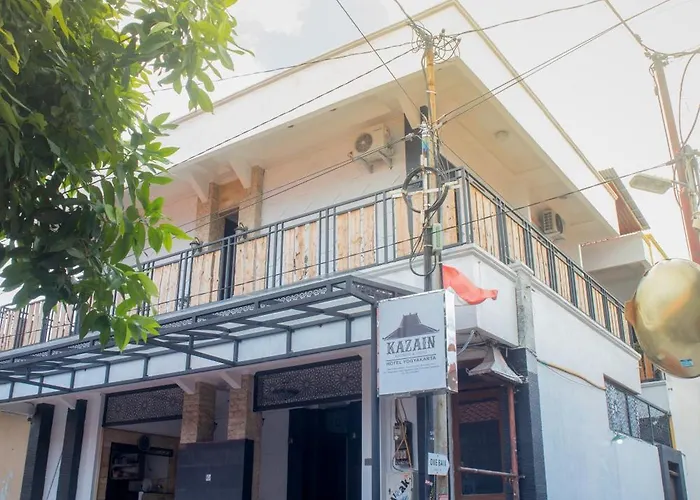 Kazain Hotel